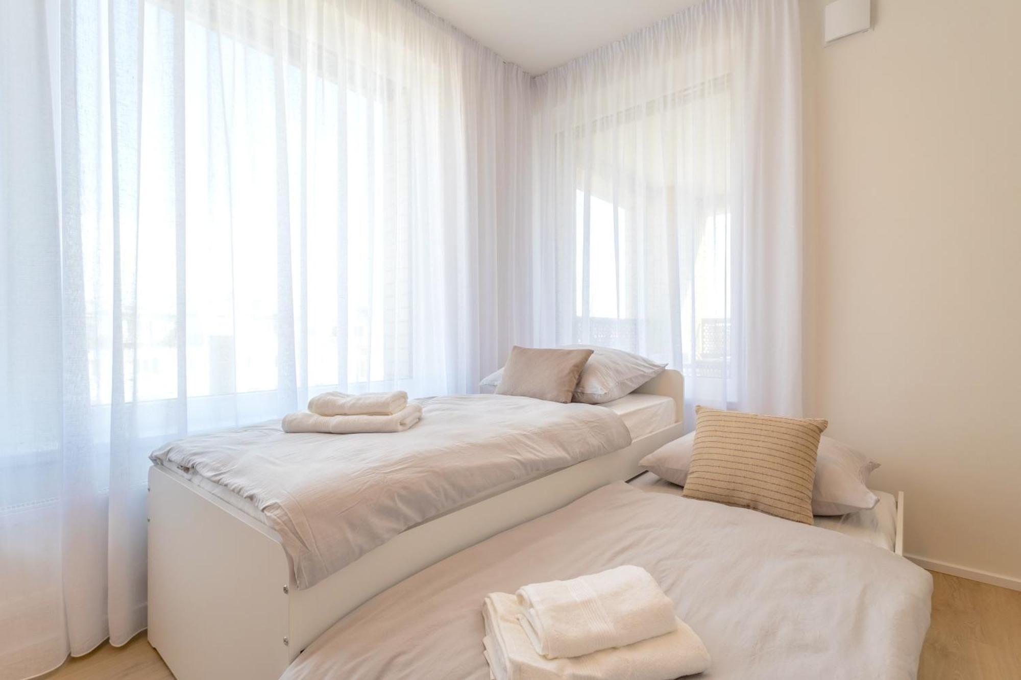 Bright 2Br - 5Th Floor, Balcony, Free Parking By Gravity Prague Apartment Exterior foto